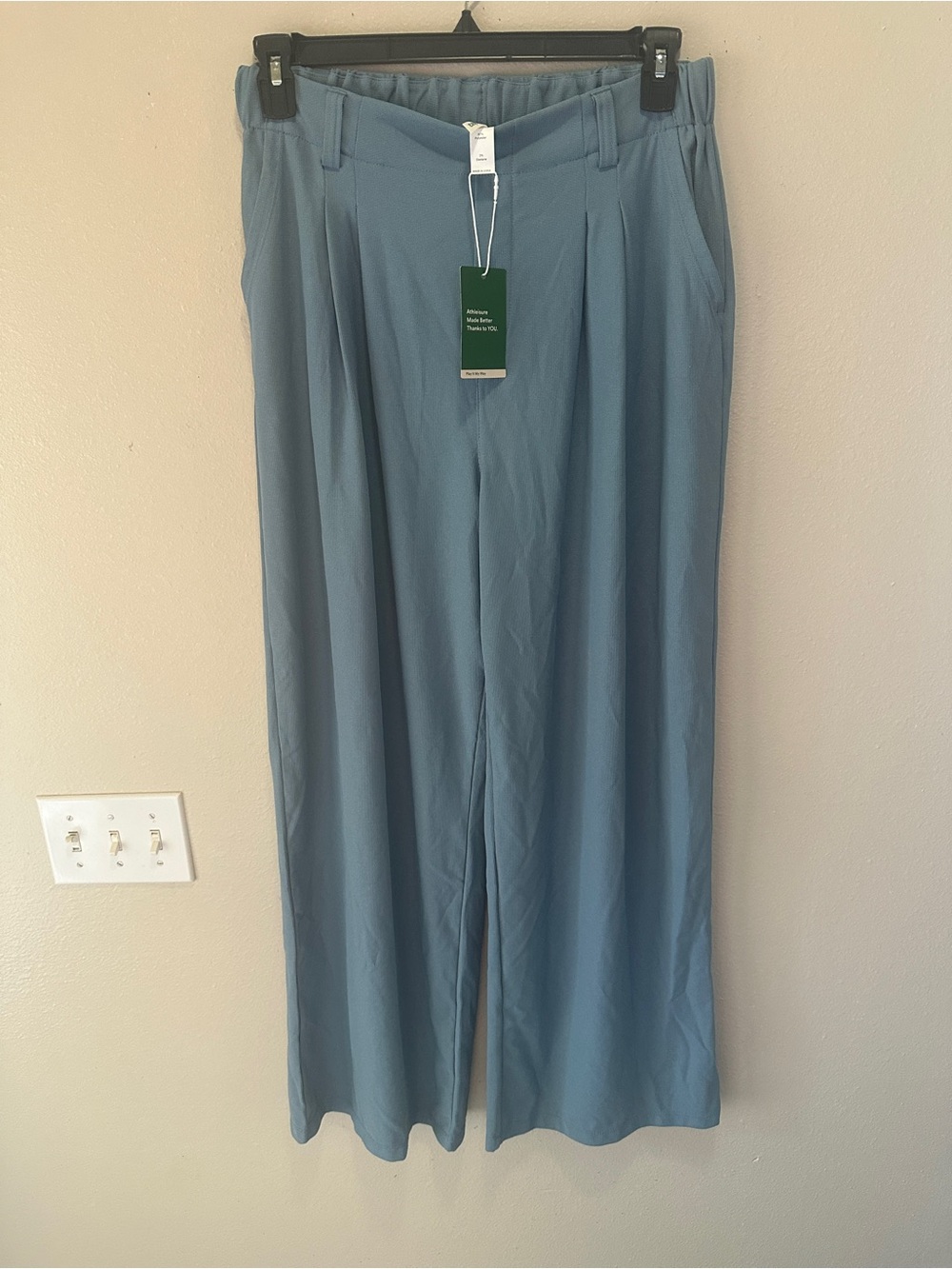HALARA Men's Wide-Leg Dress Pants in Slate Blue